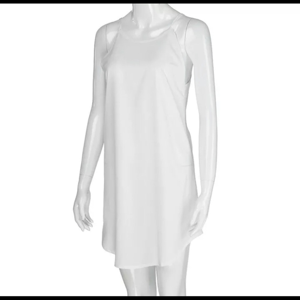 Women Fashion Sleeveless White Dress - Picture 6 of 6